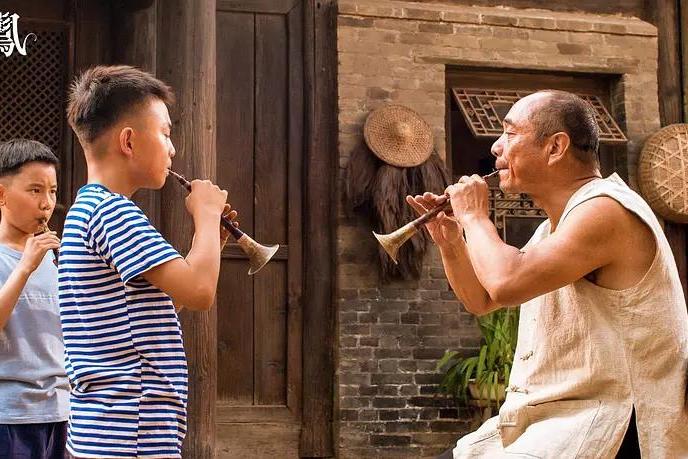 《百鸟朝凤》,唢呐一响,百鸟为王,人事皆往,啼血何方?