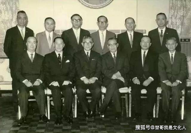 1969年,蒋纬国与白团部分成员合影