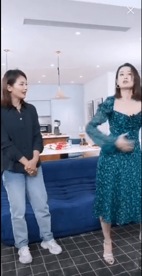 身材刘涛都看傻了刘敏涛跳女团舞身材好得就像二十岁的小姑娘