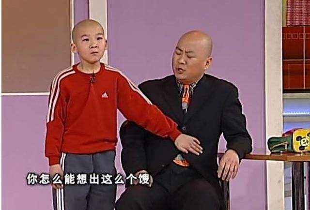 7岁当主演，曾登上春晚，今29岁沦为路人，无戏