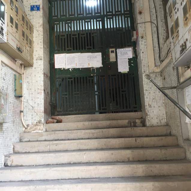 老旧小区改造的商机有哪些?广州实例现场观察4 老居民楼装电梯