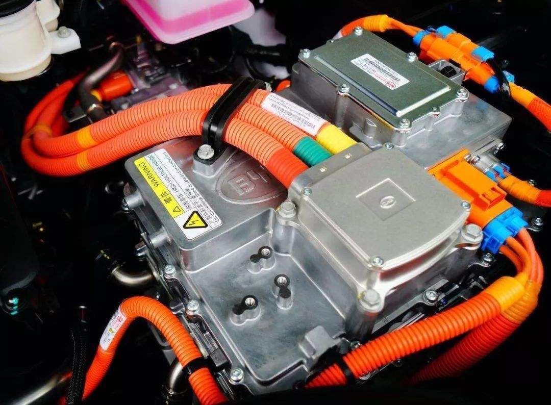 电动汽车电机电控系统 7700209808994ff08bd4d0d40ba4d461.jpeg