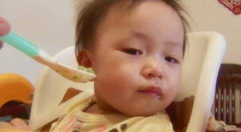 [家长]家长不要让娃吃3种食物，它们是＂儿童杀手＂医生：夏季气温高