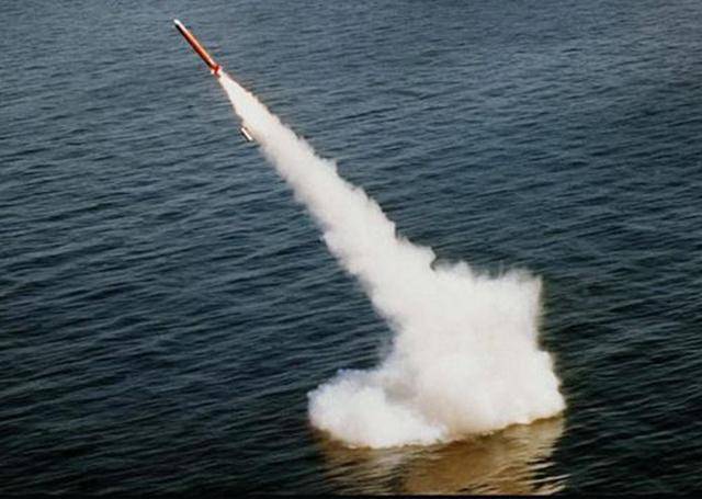 美军“水下武库舰”回港：出海800天执行不明任