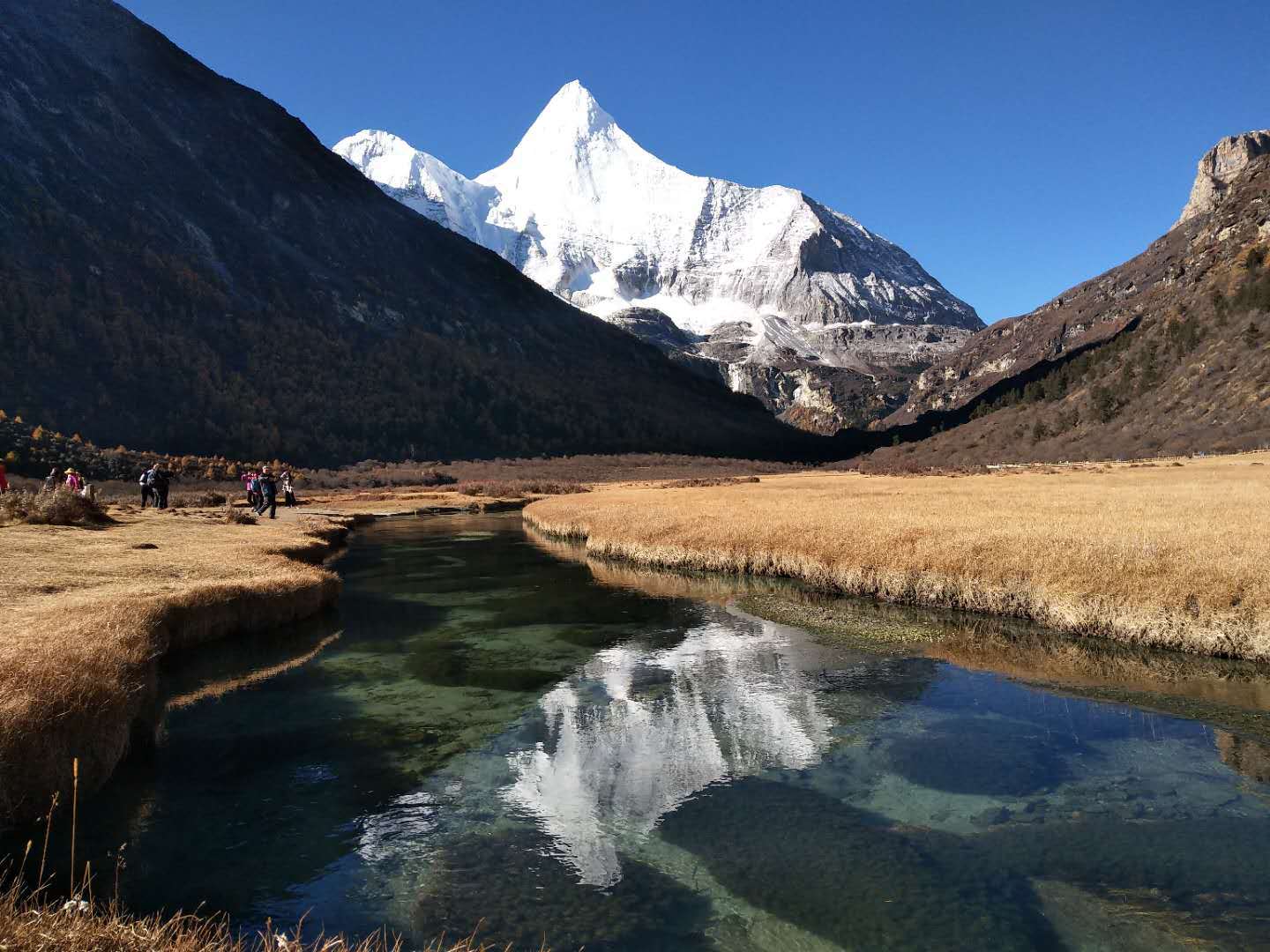 仙乃日神山