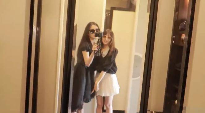 这届女主播都是富婆?腐团儿百万项链,小苏菲买房首付花千万