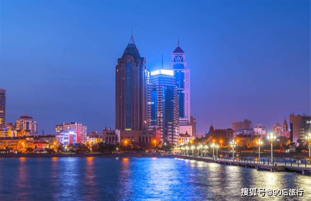 济南人口gdp 2019_济南gdp破万亿图片(3)