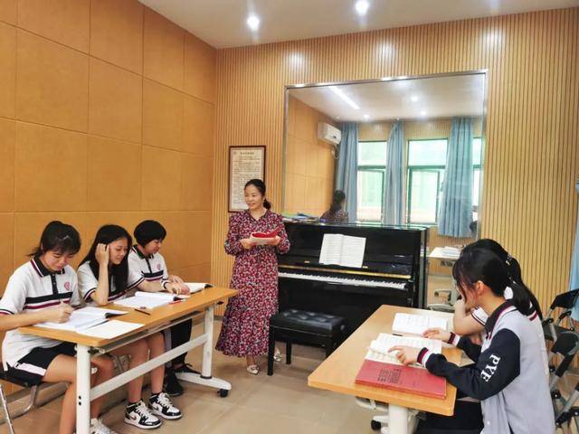 [情况]成就音乐梦想——象贤中学音乐高考情况介绍选择百年象贤
