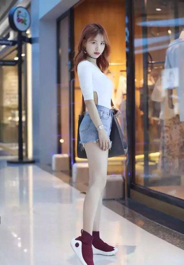 2a1e8d29e1644ae8aede89c2d0bb34d0.jpeg
