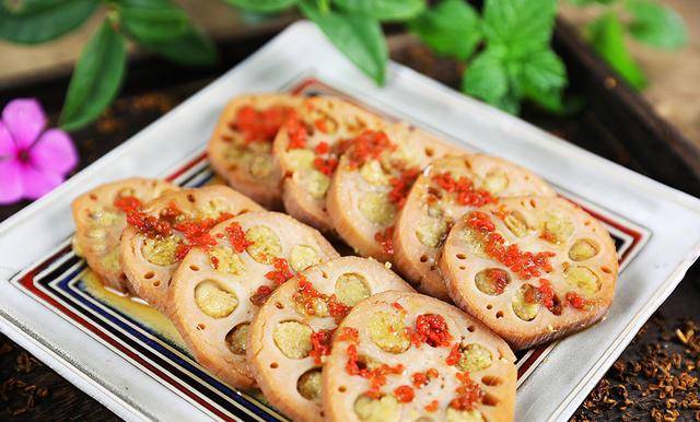 怎样制作桂花糖藕 d29fca39f65841dc8652be26c6140df7.jpeg