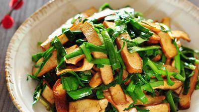 韭菜炒豆腐干虾仁 eac0c23c027d4d11aa68f238105ba44f.jpeg