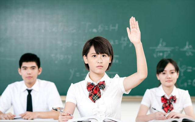 原创3.9万高赞建议：小学教育年限缩短到5年，高中纳入义务教育