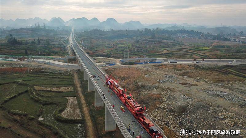 安六铁路城际铁路的建设,对于完善贵州省铁路网,合理引导城镇空间布局