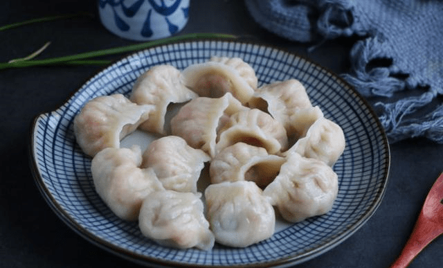 适合宝宝吃的饺子有哪几种馅 d64d9384becd4f8dbf19b35022d0304f.png