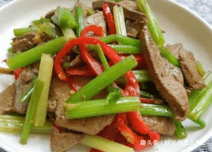 芹菜怎么做好吃简单家常菜 eb6e522e7d0d406f8d445e7c3c3e86ef.png