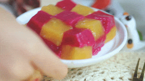 977fedabd8d34b1c9ca7c1e5de022545.gif