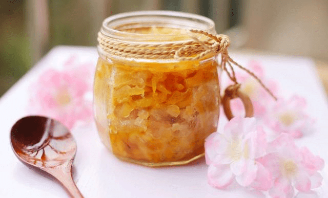 蜂蜜加什么可以止咳润肺 5ec096b8e33c4cf1ae291bd1fd407378.png