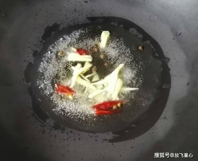 「窍门」好吃有窍门,多做这一步,鲜嫩爽滑,早餐开胃又下饭,家常炒苋菜