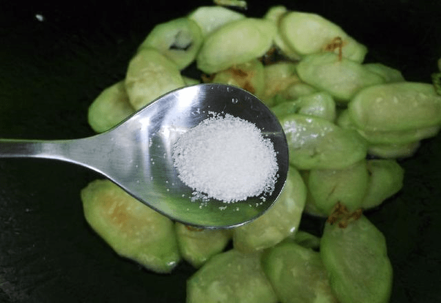 丝瓜配什么煮汤好喝 bb8f4337df824b1e8529904eac0e09c2.png