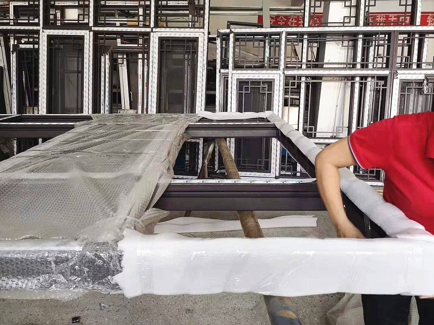 仿古铝合金门窗成品发货,"成品"怎么理解「冠墅阳光」