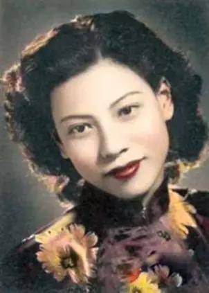罗兰:香港女演员,1940年出生,别名卢燕英.