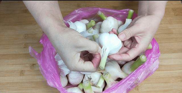 蒜头怎么做法才好吃 3f53d9f1184d4f8fa96c5335b4269bbe.png