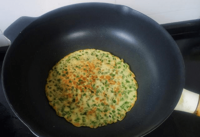 平底锅烙饼做法大全 bed03ac0960b45a0b185bddf89b07788.png