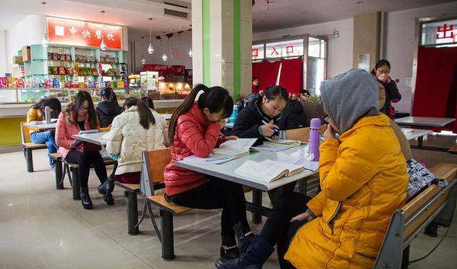 大学保研只计算前三年成绩，绩点3.5可以保研吗？