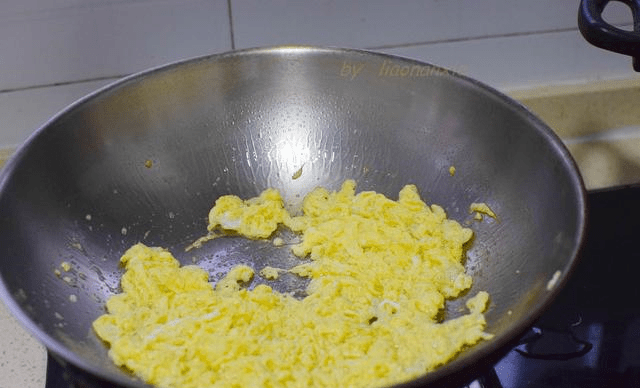 炒什么菜可以用胡椒粉 909955cf3ace465c90a7b98fa004e26b.png