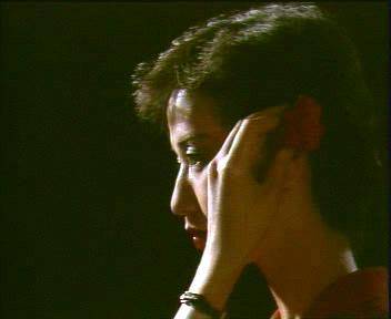 果体女人坐在石头上猜一成语_木猜一成语疯狂看图(3)