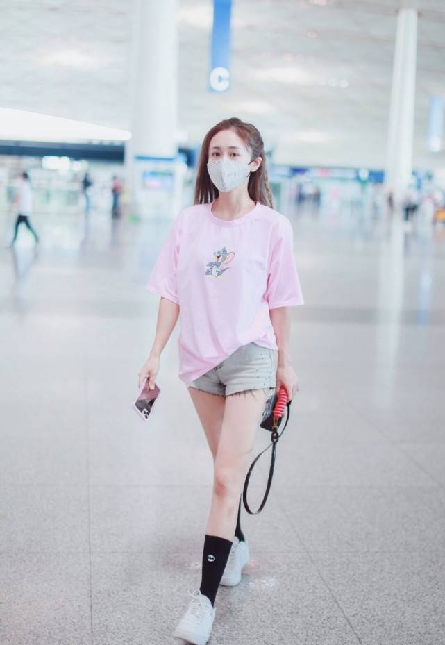 3ff984edaecb4077a653b9458d8c5045.jpeg