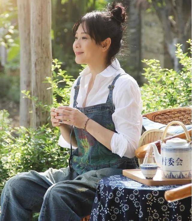 怎样才能变得清新脱俗 51c9968eec974b1b9f24d6f919233045.jpeg