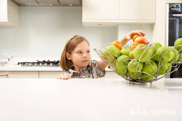 孩子|是零食“惹的祸”,爸妈有责任控制孩子的零食男孩突然发病住院