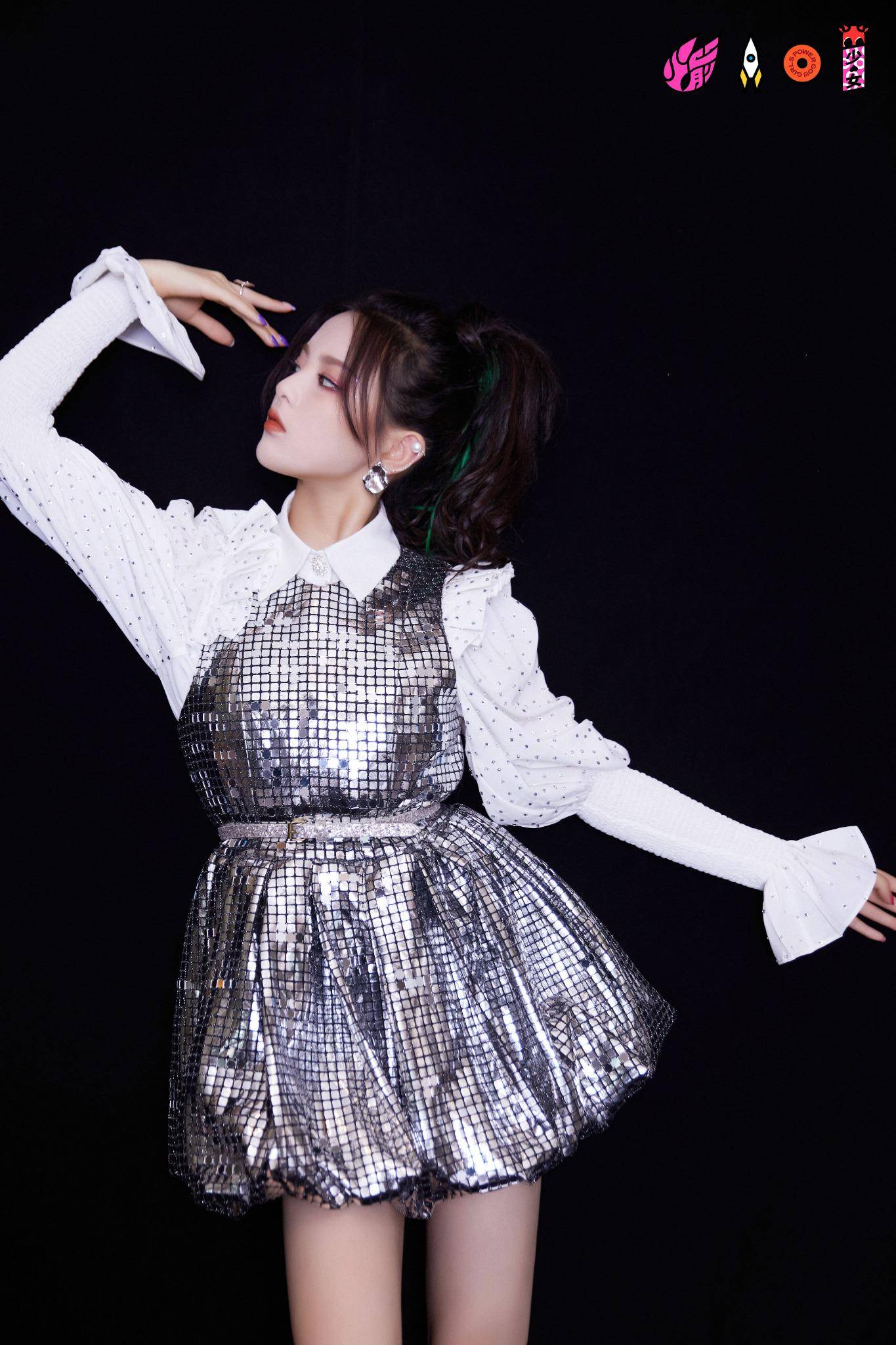 比较大气的女生歌曲 2000073407cf4421aaa8a55d54665aa7.jpeg