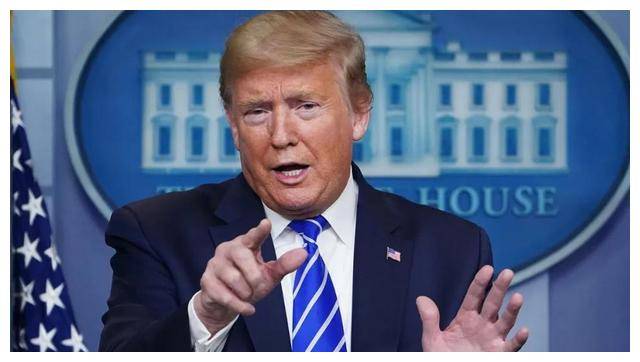 特朗普彭斯中国GDP_彭斯和特朗普图片