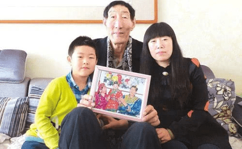 鲍喜顺|中国第一巨人不听医生劝告，坚持生娃，如今孩子怎么样了12年前