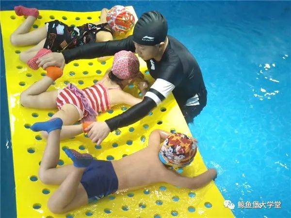 锻炼|张文宏：别再让孩子闷在家里了，动起来！锻炼好身体提高免疫力