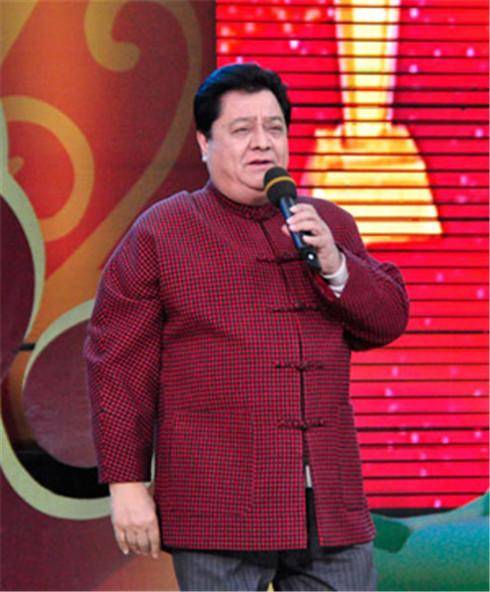 郭德纲拜师李金斗未果始末,两种版本大相径庭,哪种才是事实?