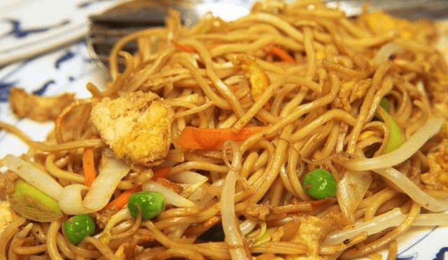 肉丝豆芽炒面怎么炒 ee585549ea4148e68122ef809296a3f3.png