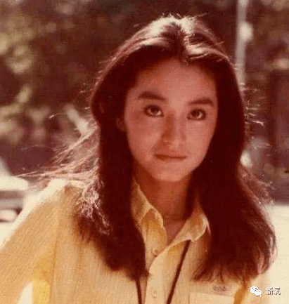 虞书欣不是才24岁吗?怎么就秃成这样了…