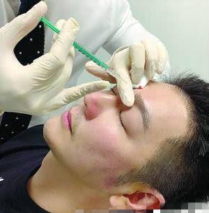 怎么练习自己给自己打针 8846a9d255e74f82b3d57932d0775866.jpeg