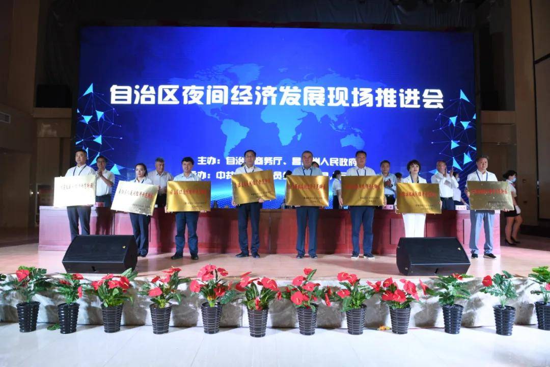 阿克苏地区各地gdp_阿克苏地区地图(2)