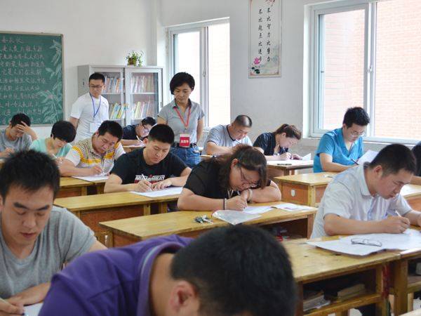 专业|太过辛苦，网友：选了之后，是真后悔女生最好别选择这几个专业