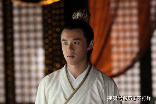 吴楚七国之乱爆发时,年仅15岁的刘非奋勇参战,因功徙封为江都王,负责