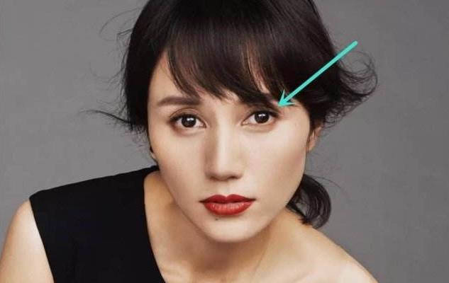 她22岁就成影后, 嫁大1岁影帝丈夫恩爱如初, 如今