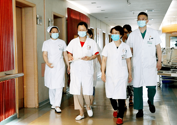 怎么护理早产儿视频 4b625b08e6314636bd2c8b53342b775e.png