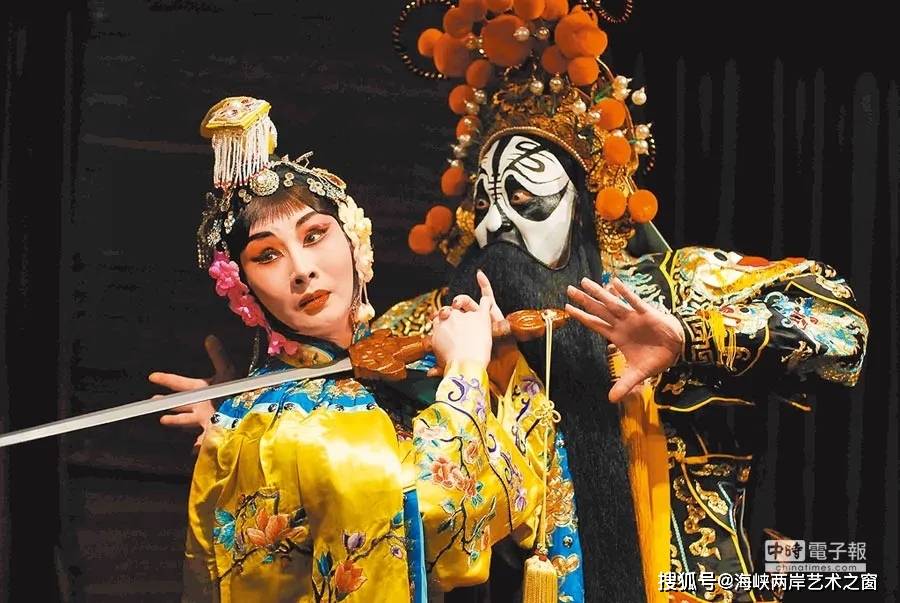 原创新编京剧李尔在此吴兴国扮演李尔挑战一人分饰10角色