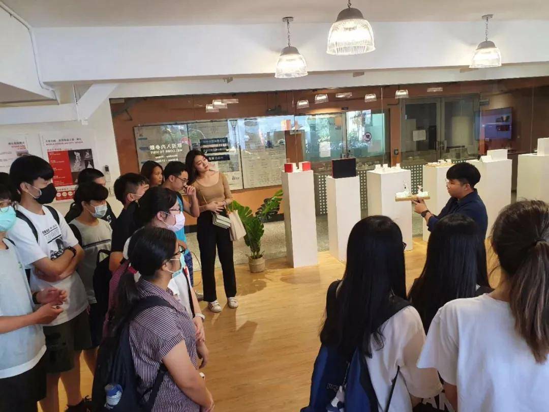 台湾瓷器品牌排行榜_来自台湾的著名陶瓷品牌-冠军陶瓷