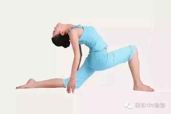 瑜伽初学入门步骤 0c4ed824d8624a6cb80561c5ee5f463a.jpeg