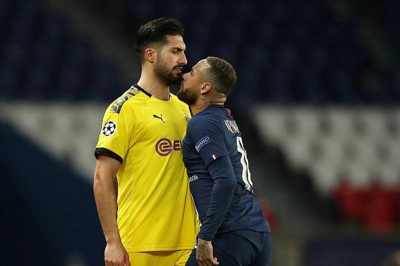 巴黎圣日耳曼队主帅被抓 c9d5203cf31547ee8005f9d10ac0642e.jpeg